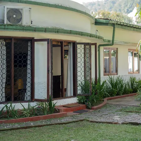 Kandy Boutique Villa By Fortuna Bungalows-2